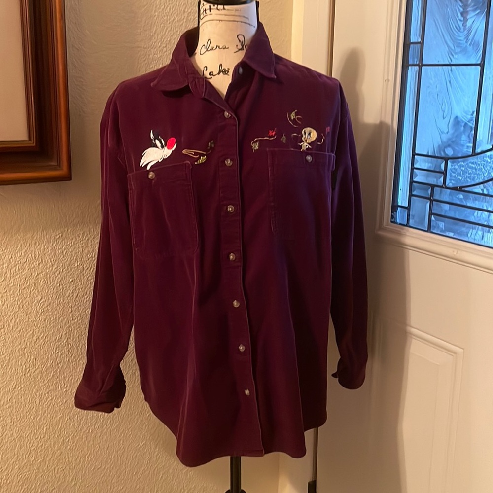 Looney Tunes corduroy button down shirt sz. small. 1 tiny tear